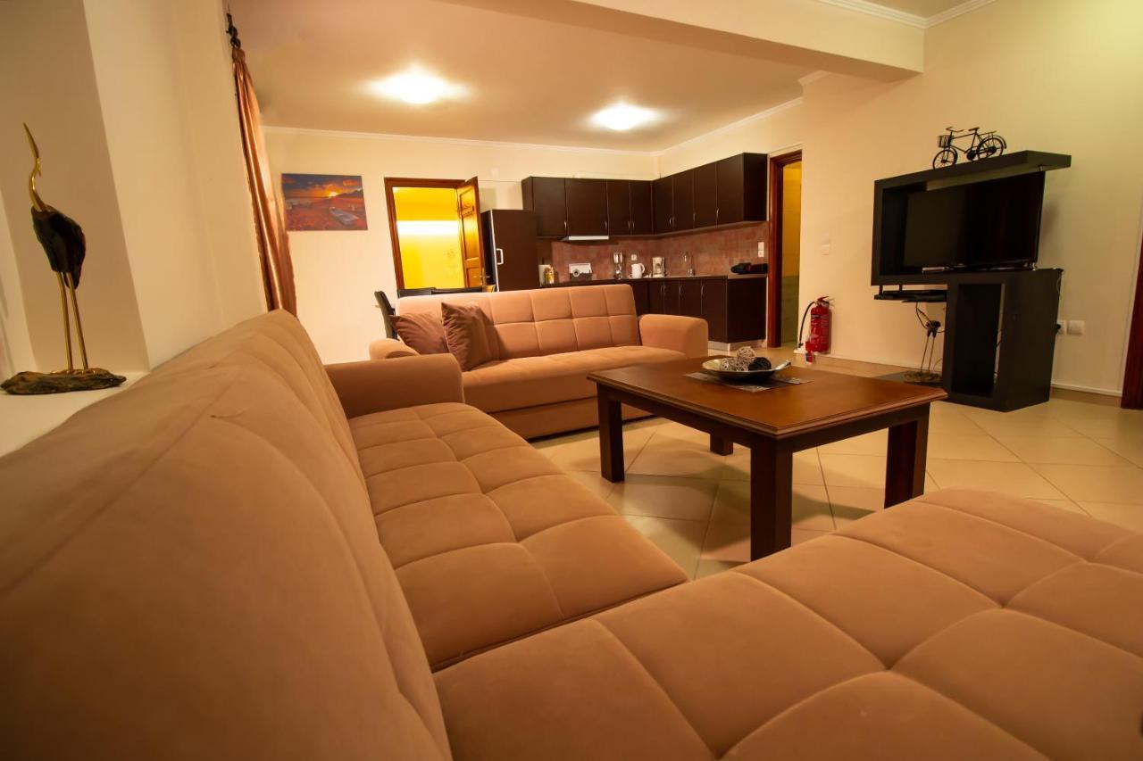 Ionion Fos Aparthotel Nikiana Luaran gambar